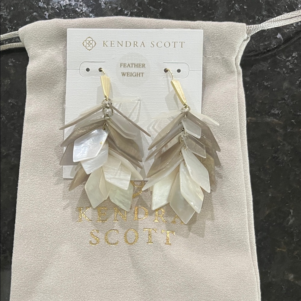 Kendra Scott Layered Gold, Cream and Tan Jenni Earrings